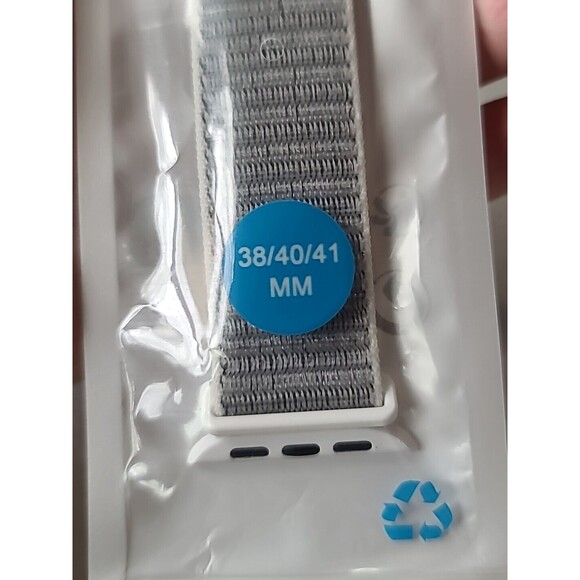 White Apple Compatible Watch Band - Picture 7 of 10